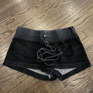 Hard Tail Black Shorts